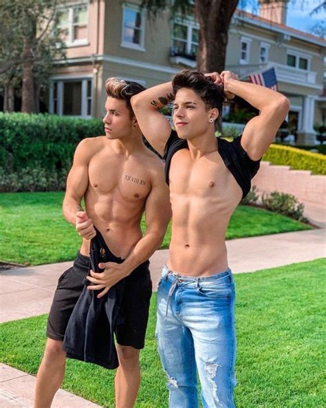 sexy boy gay|22 sexy gay men from around the world to celebrate Elskas 9。